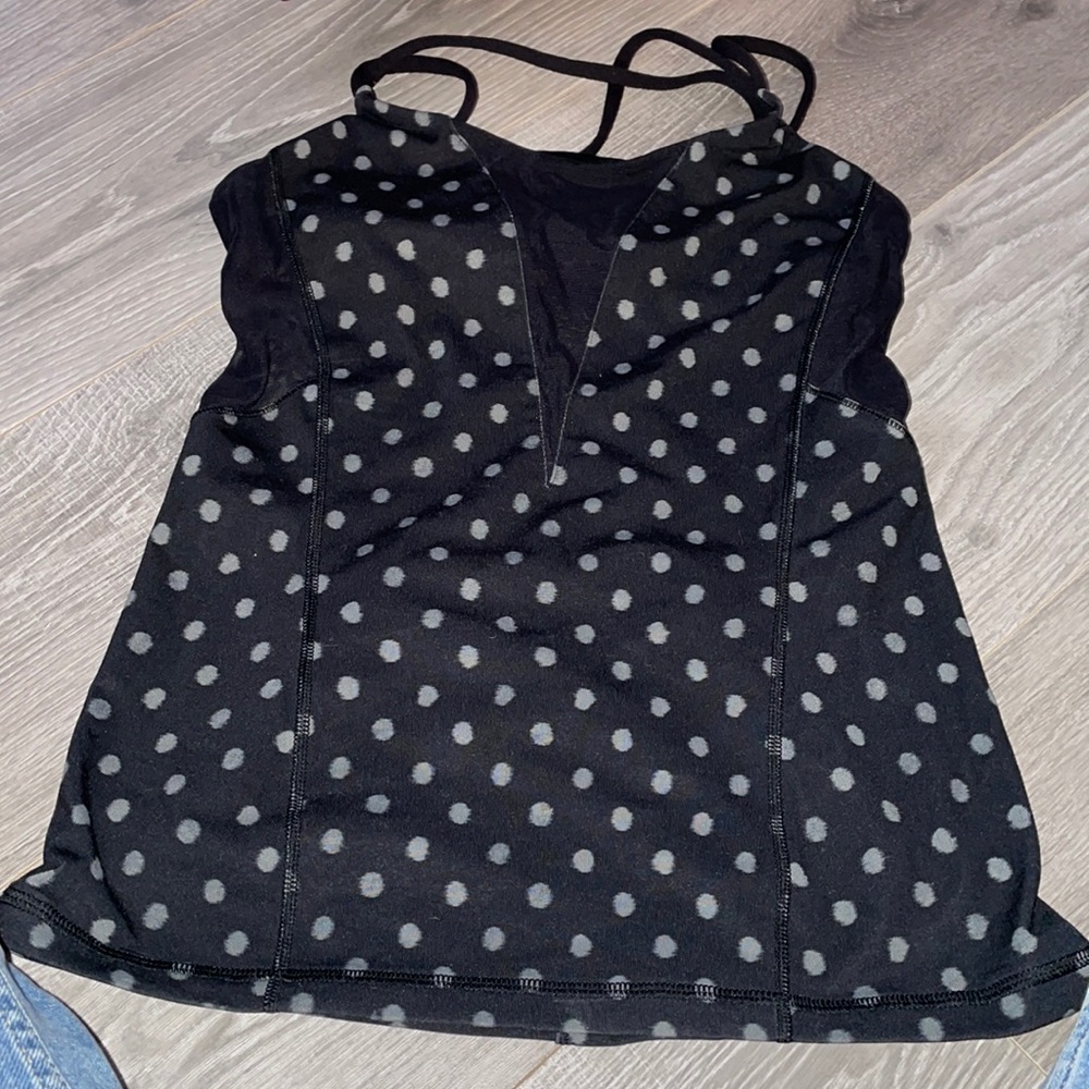 Lululemon tank